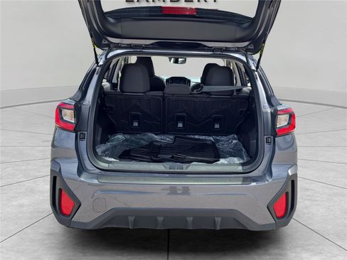 Used 2024 Subaru Crosstrek 2.0i Premium AWD/4WD image 13
