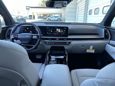 New 2026 Kia Sorento SX Prestige AWD/4WD image 15