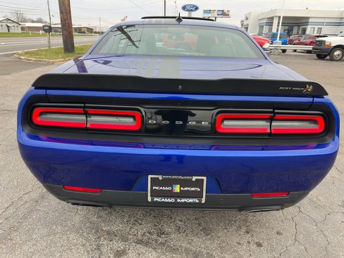 Used 2021 Dodge Challenger R/T Scat Pack w/ Shaker Package image 12