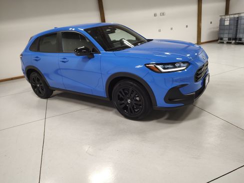New 2027 Honda HR-V Sport image 2