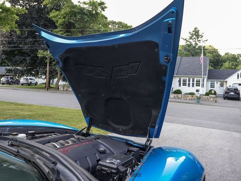 Used 2009 Chevrolet Corvette Coupe w/ Preferred Equipment Group RWD image 26