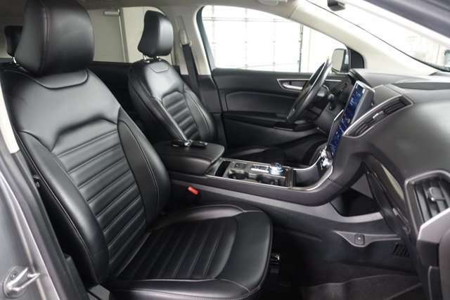 Used 2023 Ford Edge SEL AWD/4WD image 25