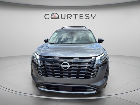 New 2026 Nissan Pathfinder SL AWD/4WD image 9