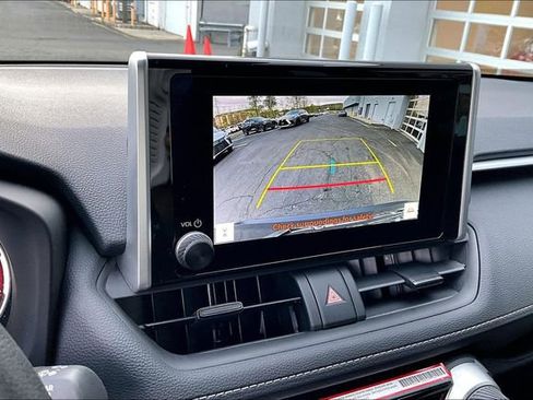 Used 2024 Toyota RAV4 LE image 14