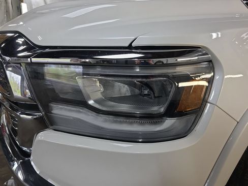 Used 2021 RAM 1500 Laramie AWD/4WD image 30