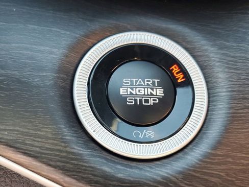 New 2025 Jeep Grand Cherokee Limited image 29