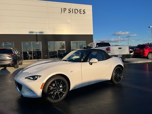 New 2025 MAZDA MX-5 Miata Grand Touring w/ Weather Package image 1