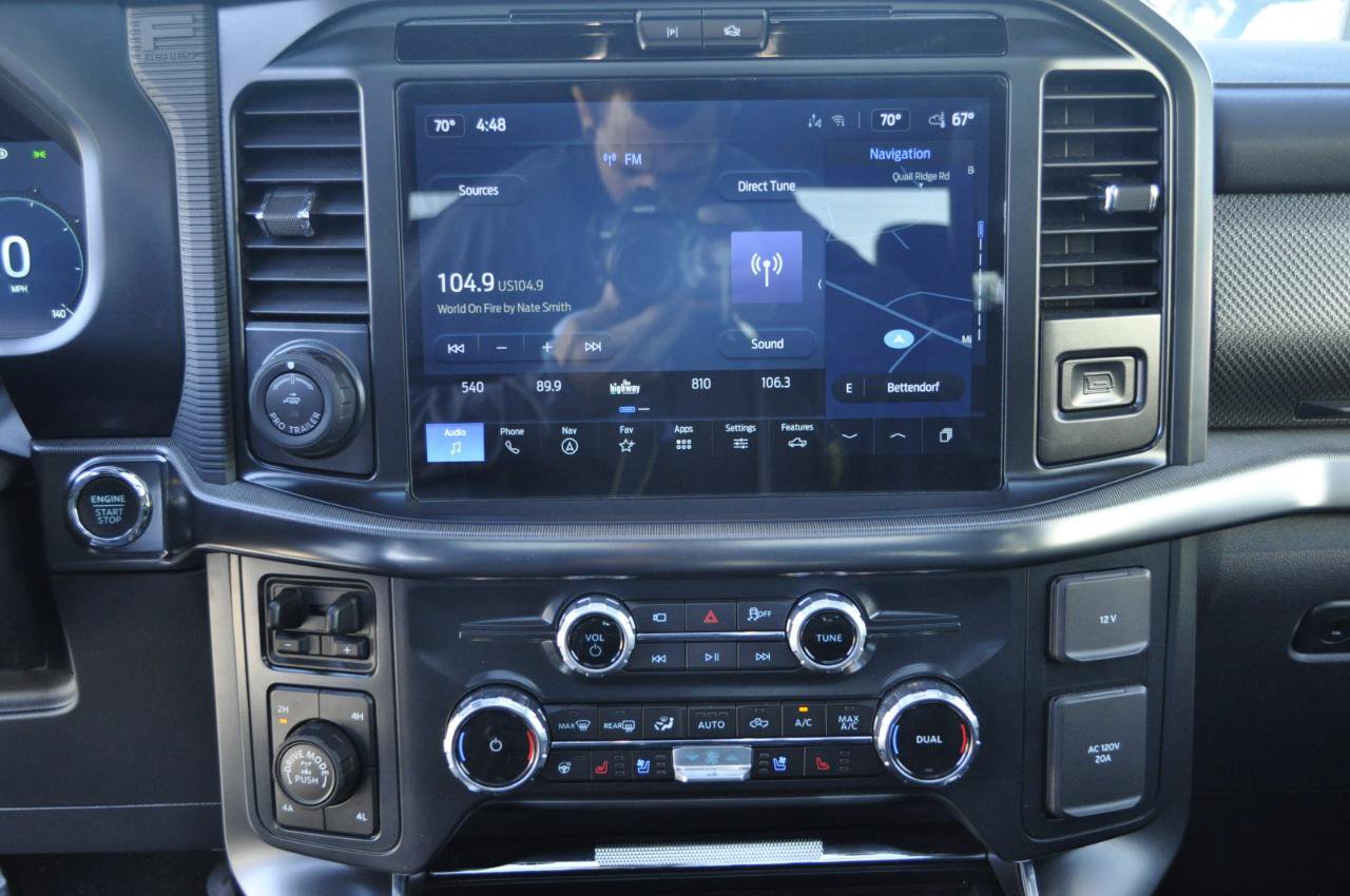 Used 2025 Ford F150 Raptor AWD/4WD image 25