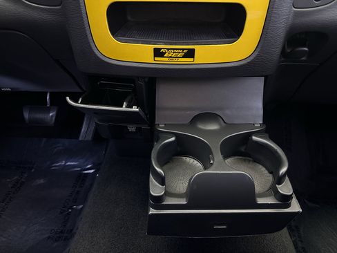 Used 2004 Dodge Ram 1500 Truck SLT w/ Sport Appearance Group image 16