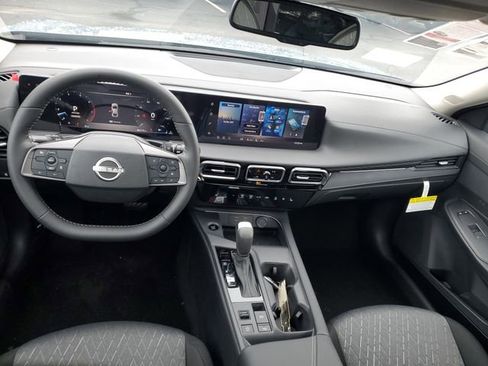 New 2026 Nissan Sentra SV w/ SV Convenience Package FWD image 12