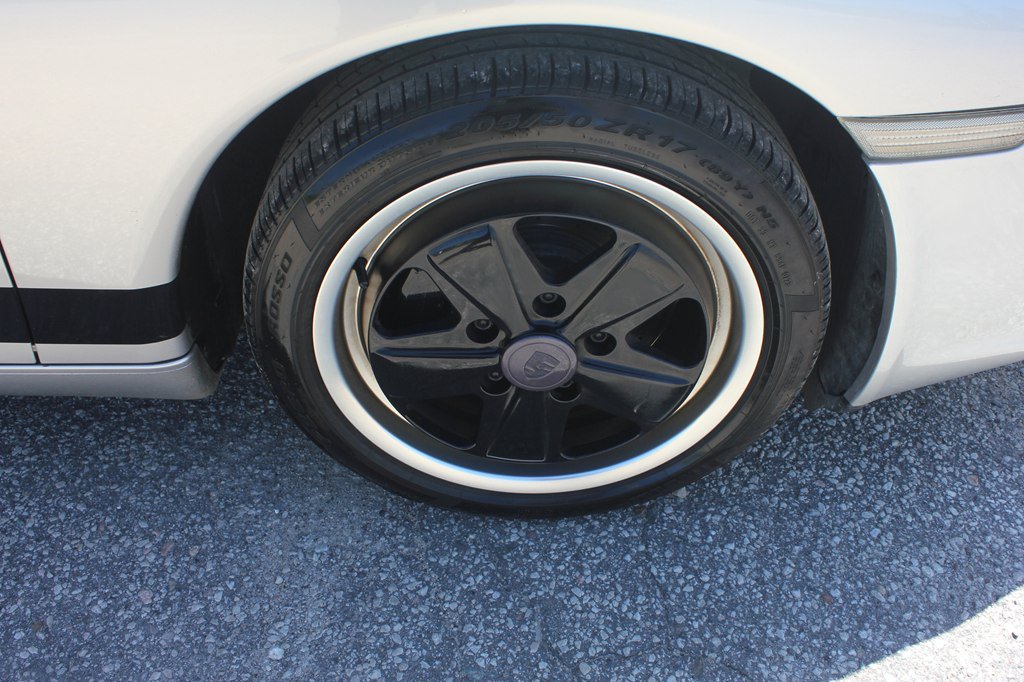 Used 2004 Porsche 911 Carrera RWD image 54