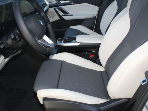 New 2026 BMW X1 xDrive28i w/ Technology Package image 18