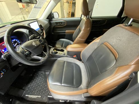 Used 2023 Ford Bronco Sport Outer Banks w/ Tech Package image 22