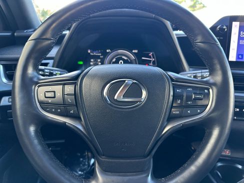 Used 2023 Lexus UX 250h F Sport w/ Accessory Package (Z2) image 27