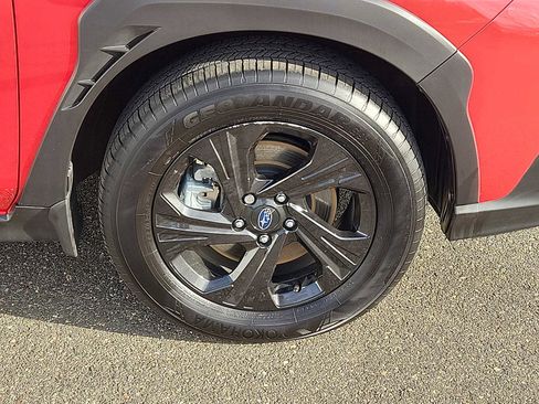 Certified 2025 Subaru Crosstrek 2.0i image 8