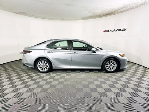 Used 2023 Toyota Camry LE image 2