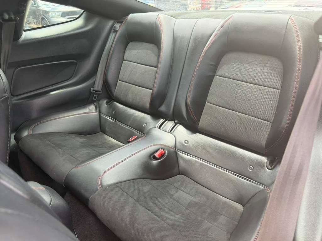 Used 2019 Ford Mustang GT Premium w/ Equipment Group 401A RWD image 14