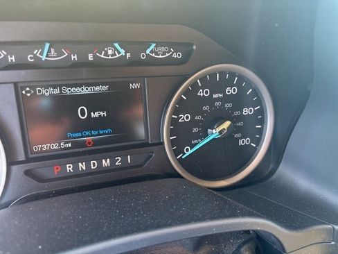 Used 2019 Ford F250 XLT w/ XLT Premium Package image 14