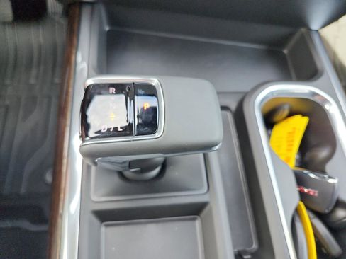 New 2026 GMC Sierra 1500 Elevation w/ Elevation Premium Package image 17