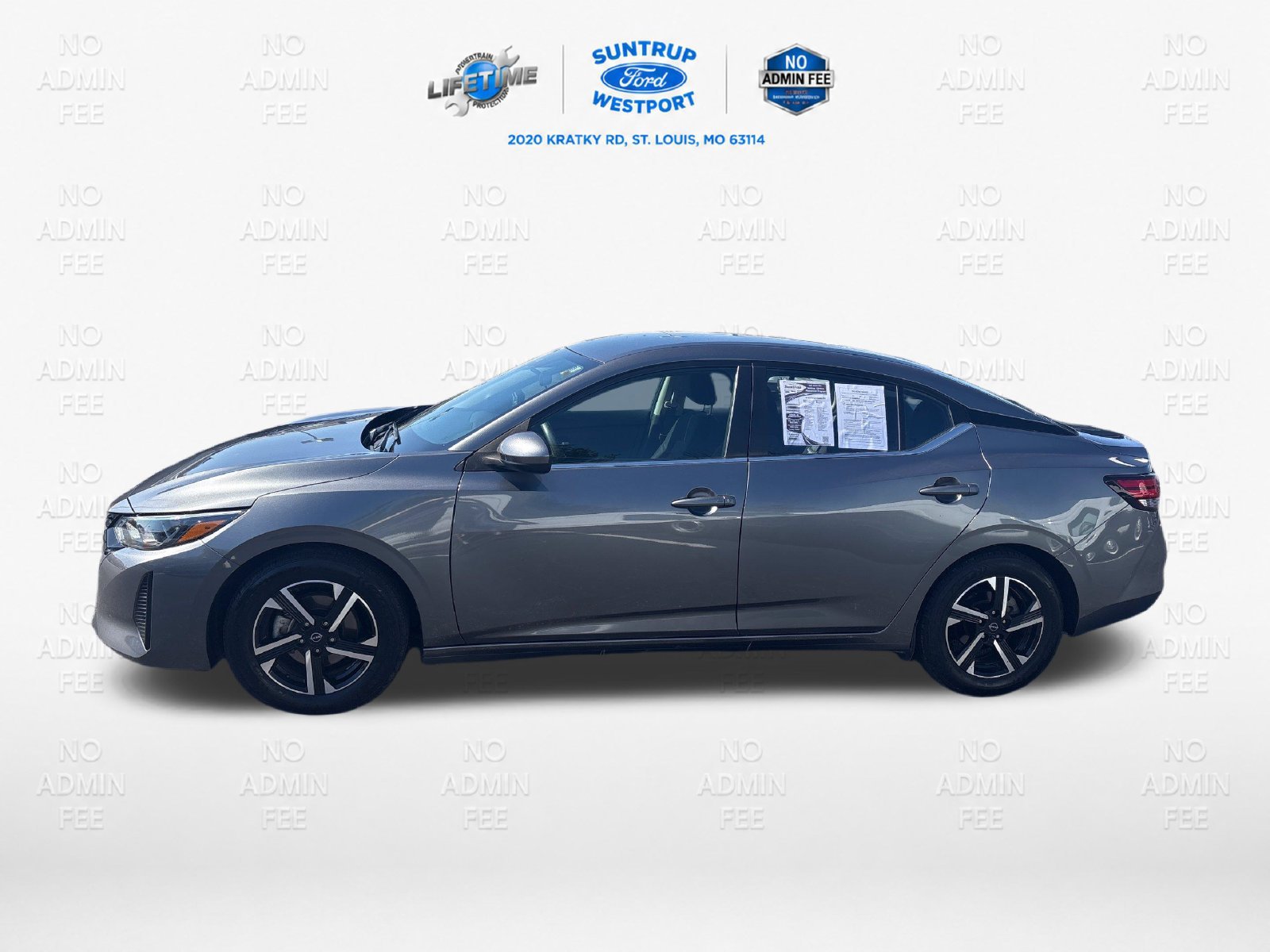 Used 2025 Nissan Sentra SV FWD image 2