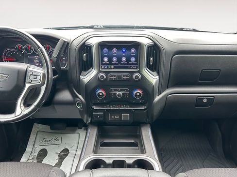 Used 2021 Chevrolet Silverado 1500 LT Trail Boss AWD/4WD image 11