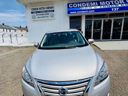Used 2013 Nissan Sentra SL w/ Navigation Pkg FWD image 2