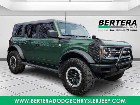 Used 2022 Ford Bronco Big Bend w/ Sasquatch Package image 1