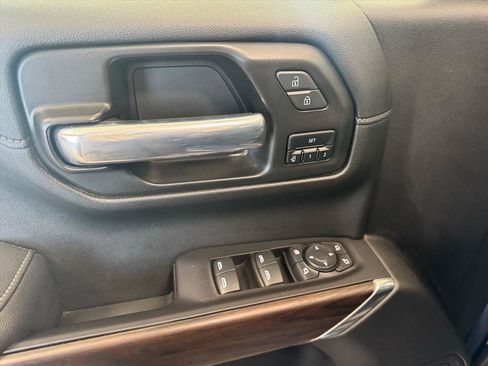 Certified 2021 GMC Sierra 1500 SLT w/ SLT Premium Plus Package image 17