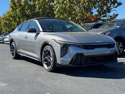 New 2025 Kia K4 GT-Line