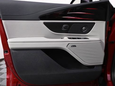 New 2026 Lincoln Nautilus Premier w/ Equipment Group 102A image 22