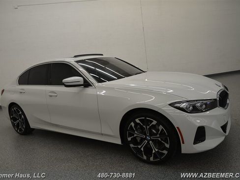 Used 2026 BMW 330i Sedan w/ Convenience Package RWD image 7