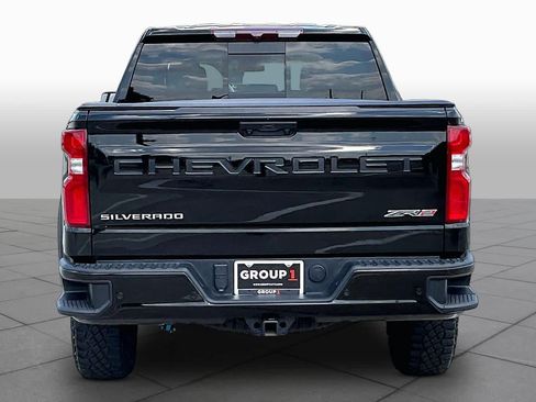 Used 2024 Chevrolet Silverado 1500 ZR2 AWD/4WD image 5