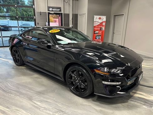 Used 2020 Ford Mustang GT w/ Equipment Group 301A RWD image 23