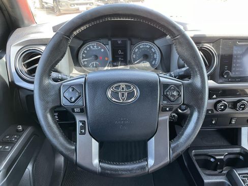 Used 2016 Toyota Tacoma TRD Sport w/ Towing Package RWD image 16