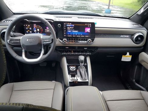 New 2025 Chevrolet Colorado ZR2 w/ Technology Package image 10