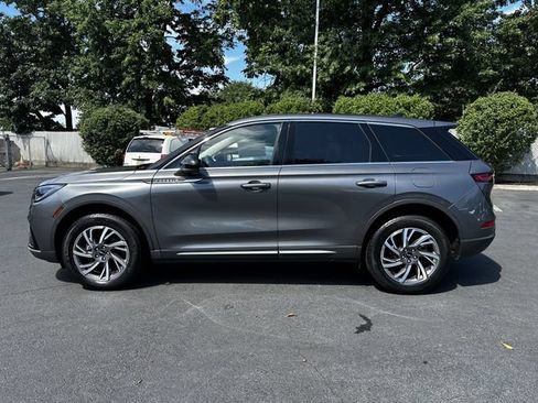 Certified 2023 Lincoln Corsair AWD w/ Equipment Group 101A image 8