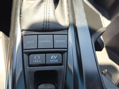 Certified 2025 Toyota Camry SE w/ Convenience Package FWD image 23