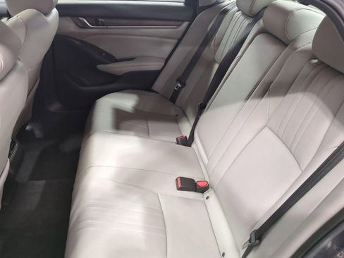 Used 2020 Honda Accord Touring image 27