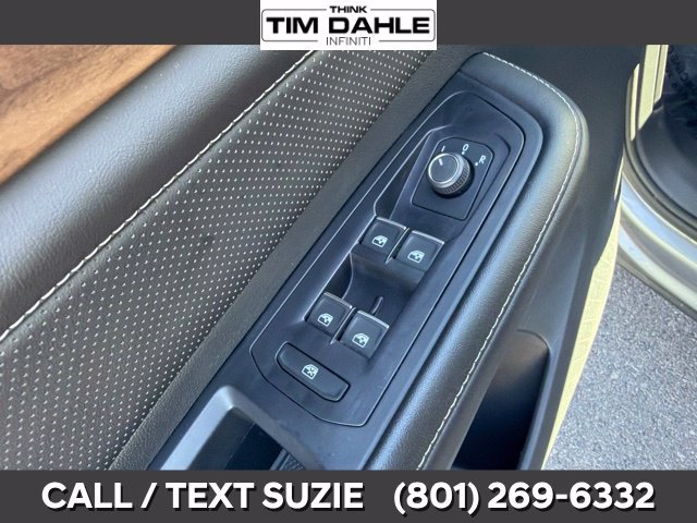 Used 2025 Volkswagen Atlas SE AWD/4WD image 12