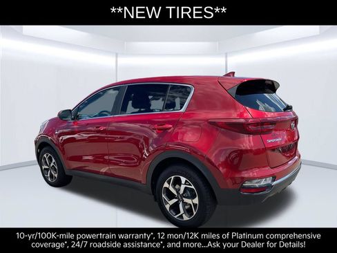 Certified 2021 Kia Sportage LX AWD/4WD image 4