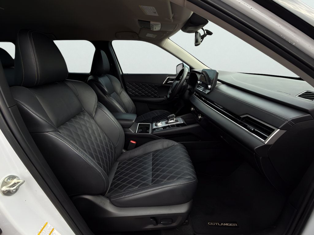 Used 2022 Mitsubishi Outlander SEL FWD image 16
