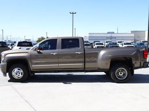 Used 2015 GMC Sierra 3500 Denali w/ Duramax Plus Package AWD/4WD image 3