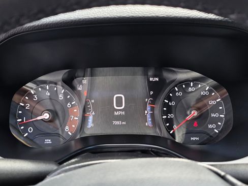 Certified 2026 Jeep Compass Limited AWD/4WD image 17