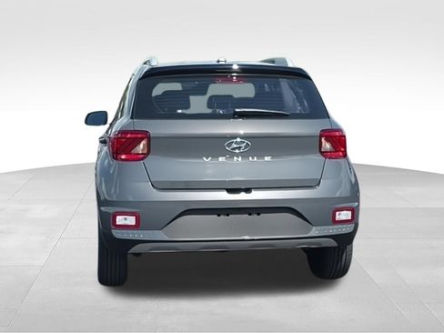 New 2026 Hyundai Venue SEL FWD image 7