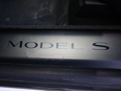 Used 2022 Tesla Model S Base image 26