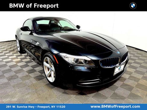 Used 2016 BMW Z4 sDrive28i image 1