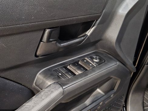 Used 2024 Toyota Tacoma SR5 RWD image 21