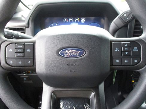 Used 2025 Ford F150 STX w/ Equipment Group 200A AWD/4WD image 17
