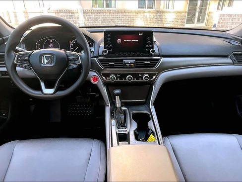 Used 2020 Honda Accord LX image 14