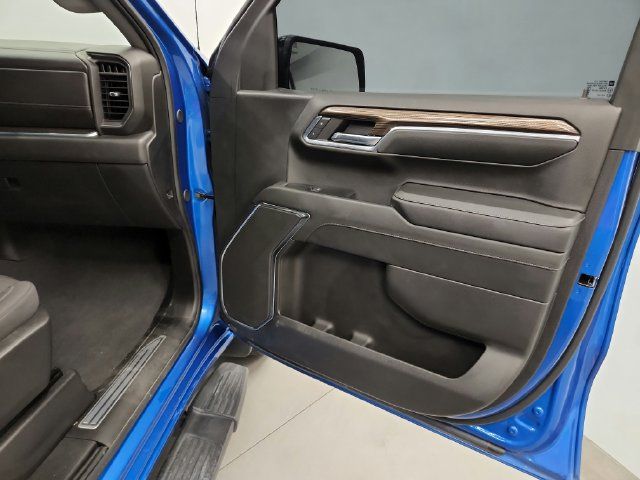 Used 2024 Chevrolet Silverado 1500 RST AWD/4WD image 48
